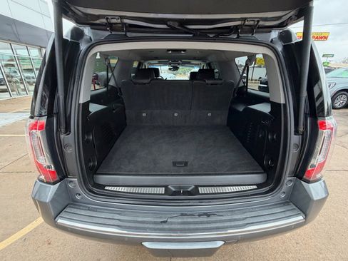 Used 2019 GMC Yukon XL Denali w/ Open Road Package image 25