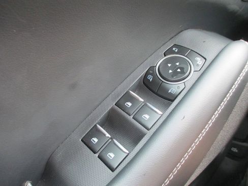 Used 2023 Ford Mustang Mach-E Premium image 27