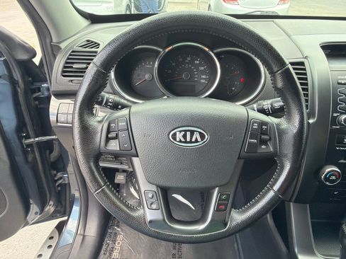 Used 2011 Kia Sorento EX w/ Premium Pkg AWD/4WD image 10