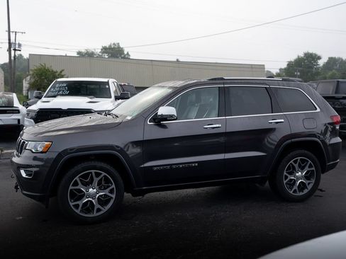 Used 2021 Jeep Grand Cherokee Limited w/ Trailer Tow Group IV AWD/4WD image 4
