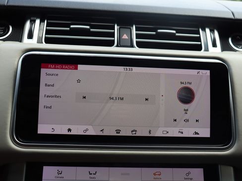 Used 2019 Land Rover Range Rover HSE AWD/4WD image 28