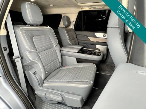 Used 2024 Lincoln Navigator Black Label AWD/4WD image 15