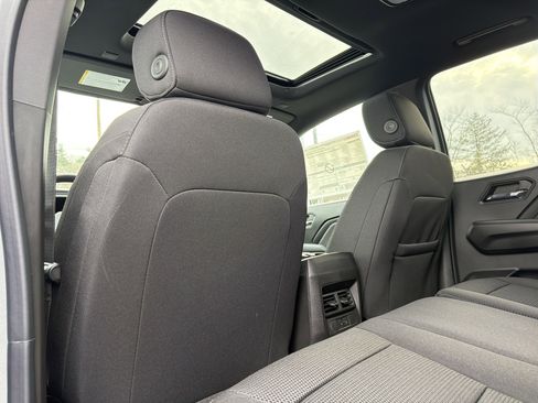 New 2026 GMC Canyon Elevation w/ Convenience Package image 30