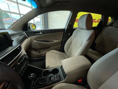 Used 2021 Hyundai Tucson SEL w/ Cargo Package image 12