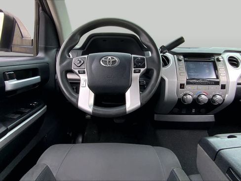 Used 2016 Toyota Tundra SR5 RWD image 6