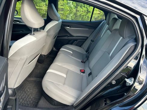 Used 2025 Toyota Camry SE w/ Multimedia Upgrade Package FWD image 14