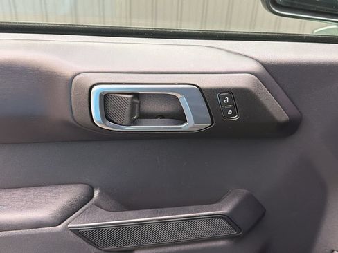 Used 2025 Ford Bronco Outer Banks AWD/4WD image 30