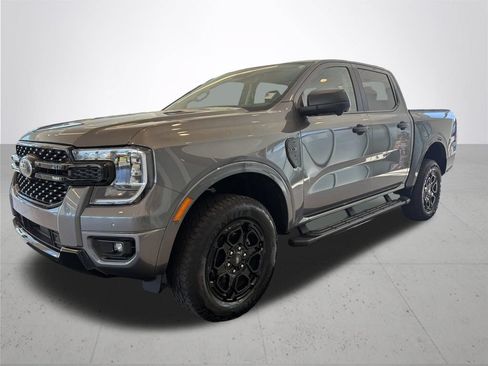 Used 2025 Ford Ranger XLT AWD/4WD image 2