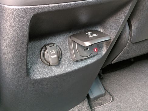 Used 2025 Hyundai Palisade Calligraphy FWD image 17