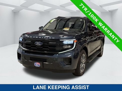 Certified 2025 Ford Expedition Max Active image 7