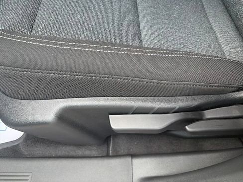 New 2027 GMC Terrain Elevation w/ LPO, Floor Liner Package FWD image 18