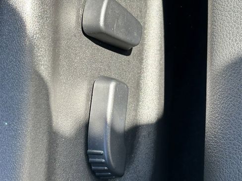 Used 2025 Nissan Altima 2.5 SV image 21