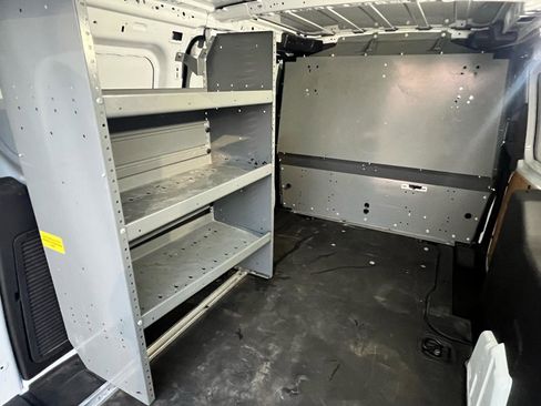 Used 2018 Ford Transit Connect XL FWD image 17