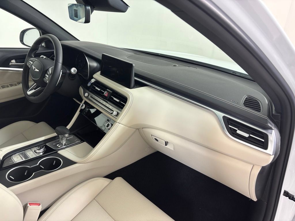 New 2026 Genesis G70 2.5T RWD image 13