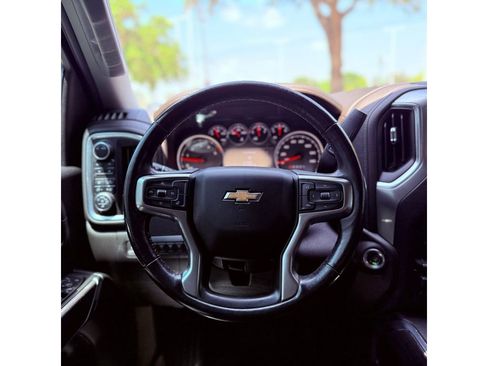 Used 2022 Chevrolet Silverado 2500 LTZ w/ LTZ Plus Package AWD/4WD image 17