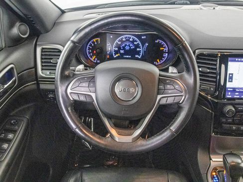 Used 2020 Jeep Grand Cherokee Limited X image 34