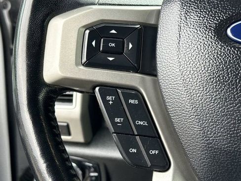 Certified 2021 Ford F250 Lariat w/ Lariat Value Package AWD/4WD image 39