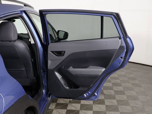 Used 2024 Subaru Crosstrek 2.0i Premium image 22