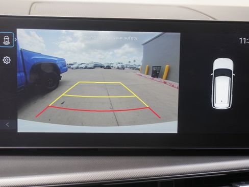 Used 2025 Hyundai Santa Fe SEL FWD image 19