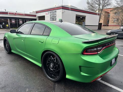 Used 2020 Dodge Charger Scat Pack image 6