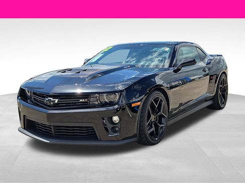 Used 2012 Chevrolet Camaro ZL1 RWD image 4