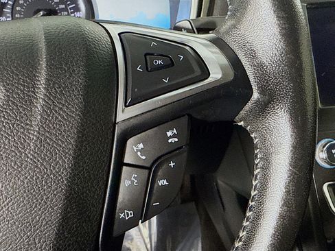 Used 2019 Ford Fusion SE w/ Equipment Group 151A image 15