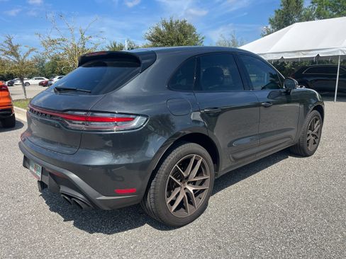 Used 2024 Porsche Macan AWD/4WD image 22