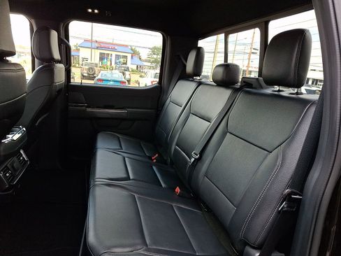 Certified 2022 Ford F150 XLT w/ Equipment Group 302A High image 11