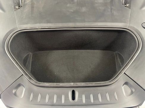 Used 2023 Tesla Model S Standard Range image 15