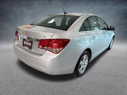 Used 2014 Chevrolet Cruze LT FWD image 6