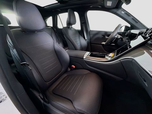 New 2026 Mercedes-Benz GLC 43 AMG 4MATIC image 31