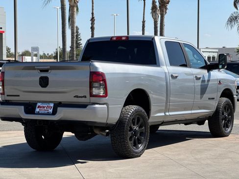 Used 2021 RAM 2500 Big Horn w/ Night Edition AWD/4WD image 4