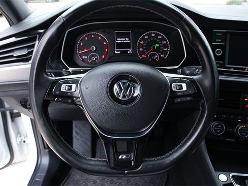 Used 2020 Volkswagen Jetta R-Line w/ R-Line Cold Weather Package image 18