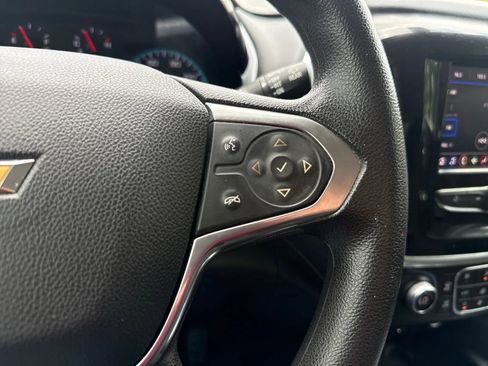 Used 2020 Chevrolet Traverse LS FWD image 18