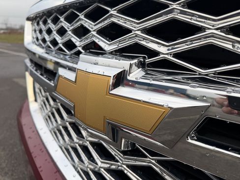 Used 2018 Chevrolet Tahoe LT w/ LT Signature Package image 14