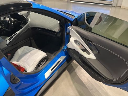 Used 2024 Chevrolet Corvette Stingray Preferred Cpe w/ Z51 Performance Package image 34