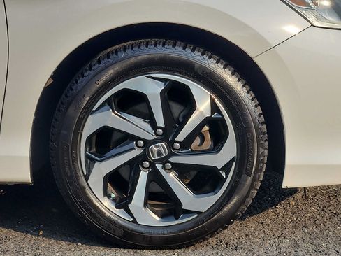 Used 2016 Honda Accord EX-L image 8