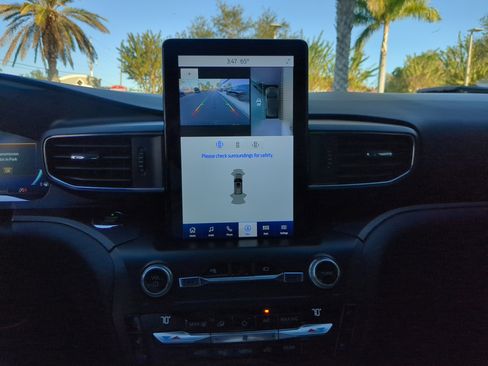 Used 2020 Ford Explorer ST w/ ST Street Pack image 26