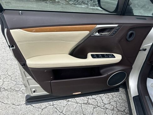 Used 2017 Lexus RX 350 AWD image 28