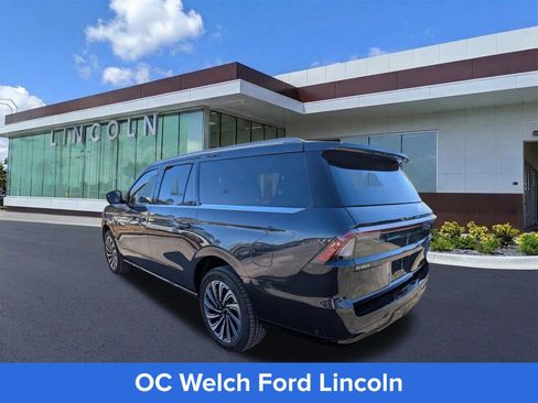 Certified 2025 Lincoln Navigator L Black Label AWD/4WD image 7
