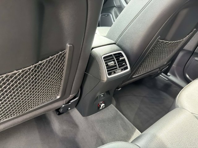 Used 2018 Audi Q3 2.0T Premium Plus AWD/4WD image 16