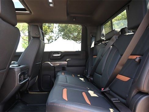 Used 2023 GMC Sierra 2500 AT4 w/ AT4 Premium Plus Package image 26