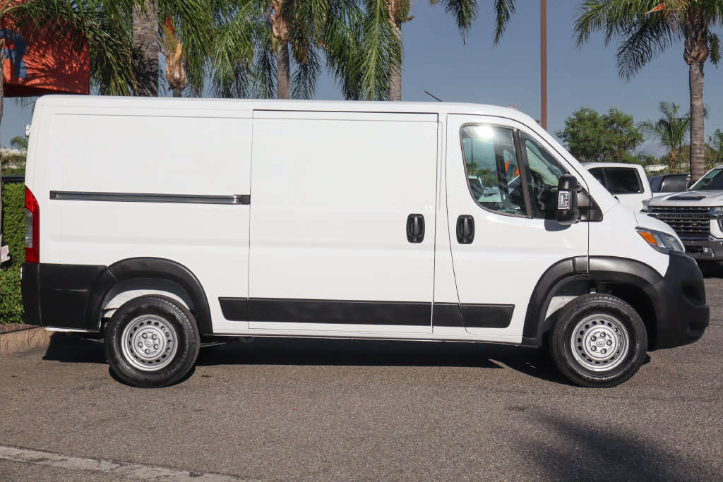 Used 2025 RAM ProMaster 2500 FWD image 10