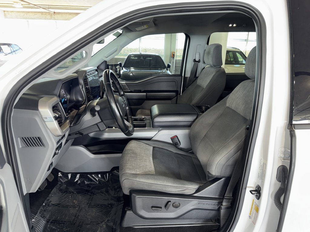 Used 2022 Ford F150 XLT w/ Equipment Group 302A High AWD/4WD image 21