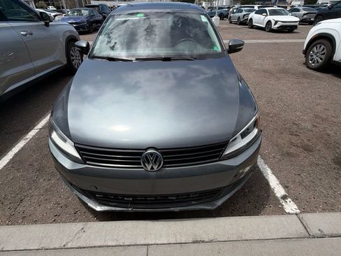 Used 2012 Volkswagen Jetta SE FWD image 5