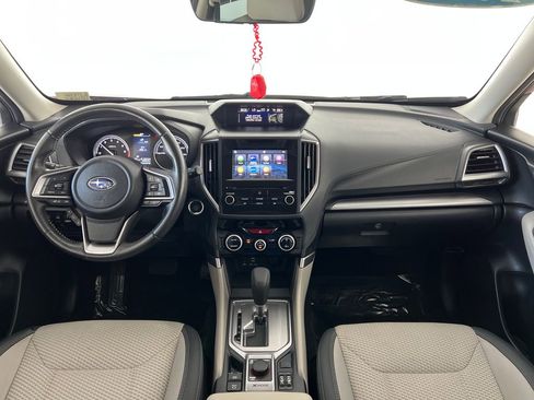 Used 2021 Subaru Forester Premium image 14