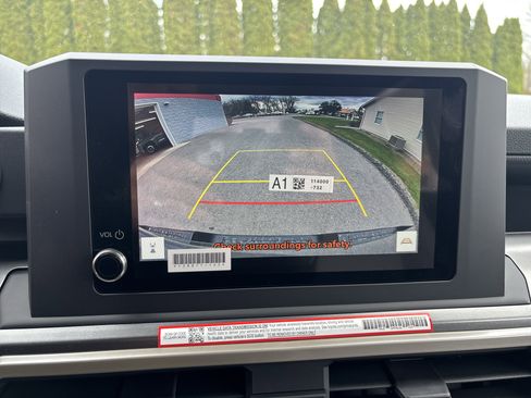 Certified 2026 Toyota Tacoma SR5 RWD image 25