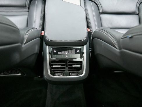 Certified 2023 Volvo XC90 B6 Ultimate w/ Lounge Package image 23
