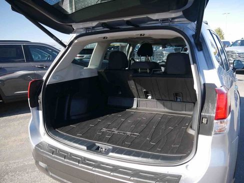 Used 2022 Subaru Forester Premium w/ Popular Package #1 image 10