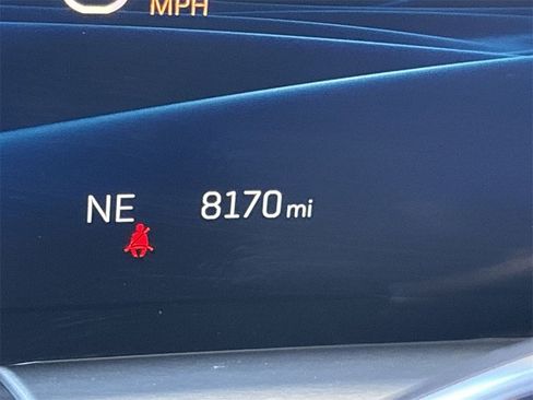 Certified 2024 Cadillac Lyriq Luxury image 12